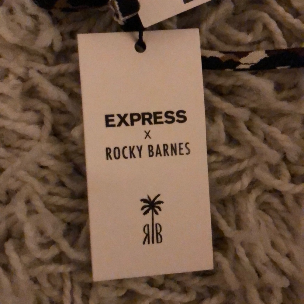 Express top - Picture 3 of 4